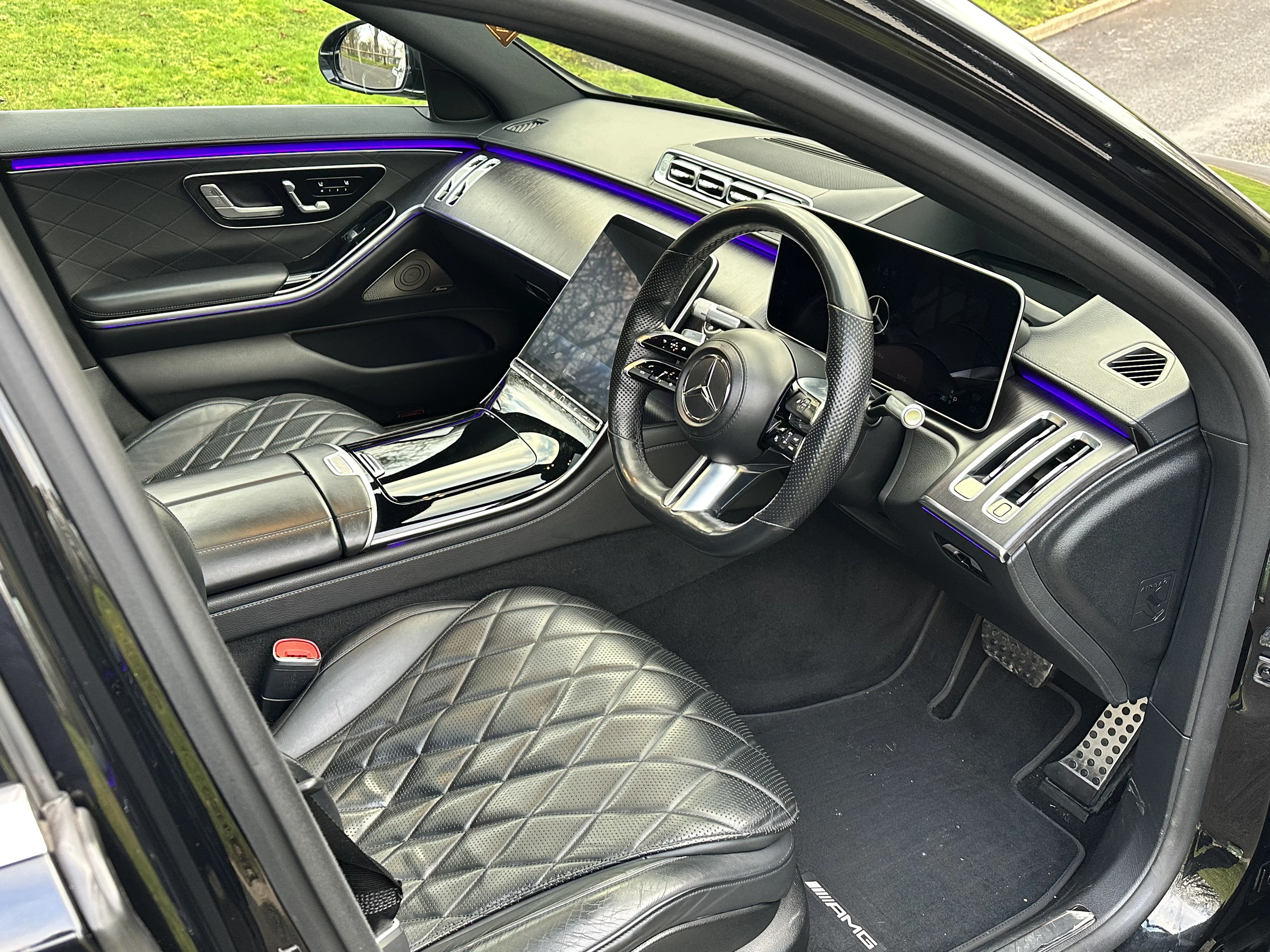 Mercedes S Class thumbnail 3
