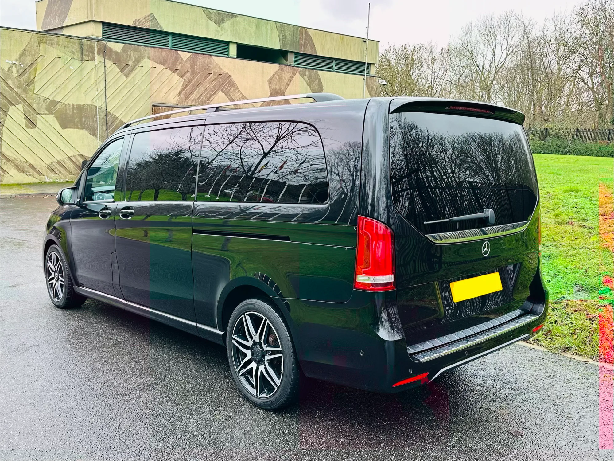 Mercedes V Class thumbnail 4