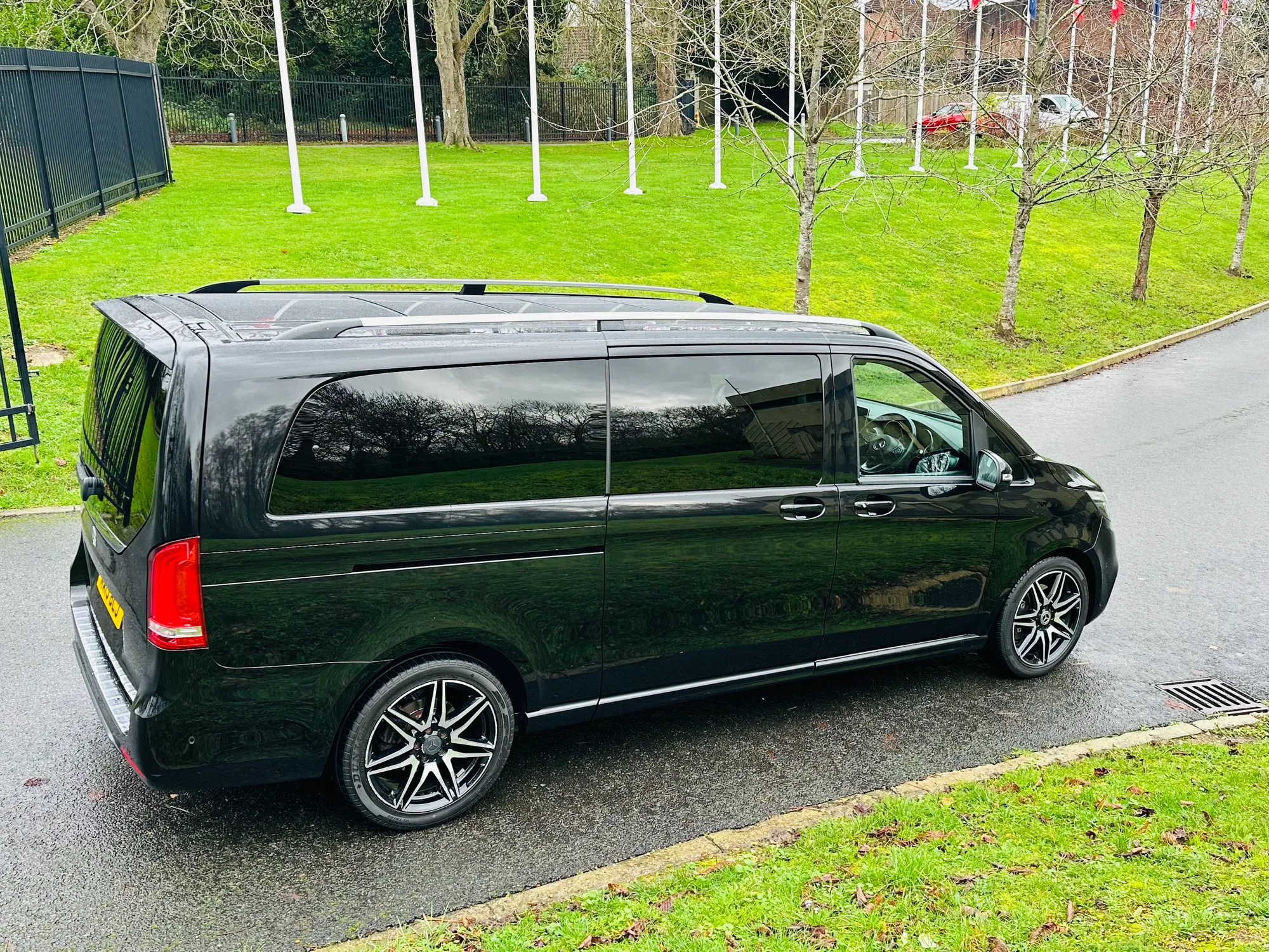Mercedes V Class thumbnail 6