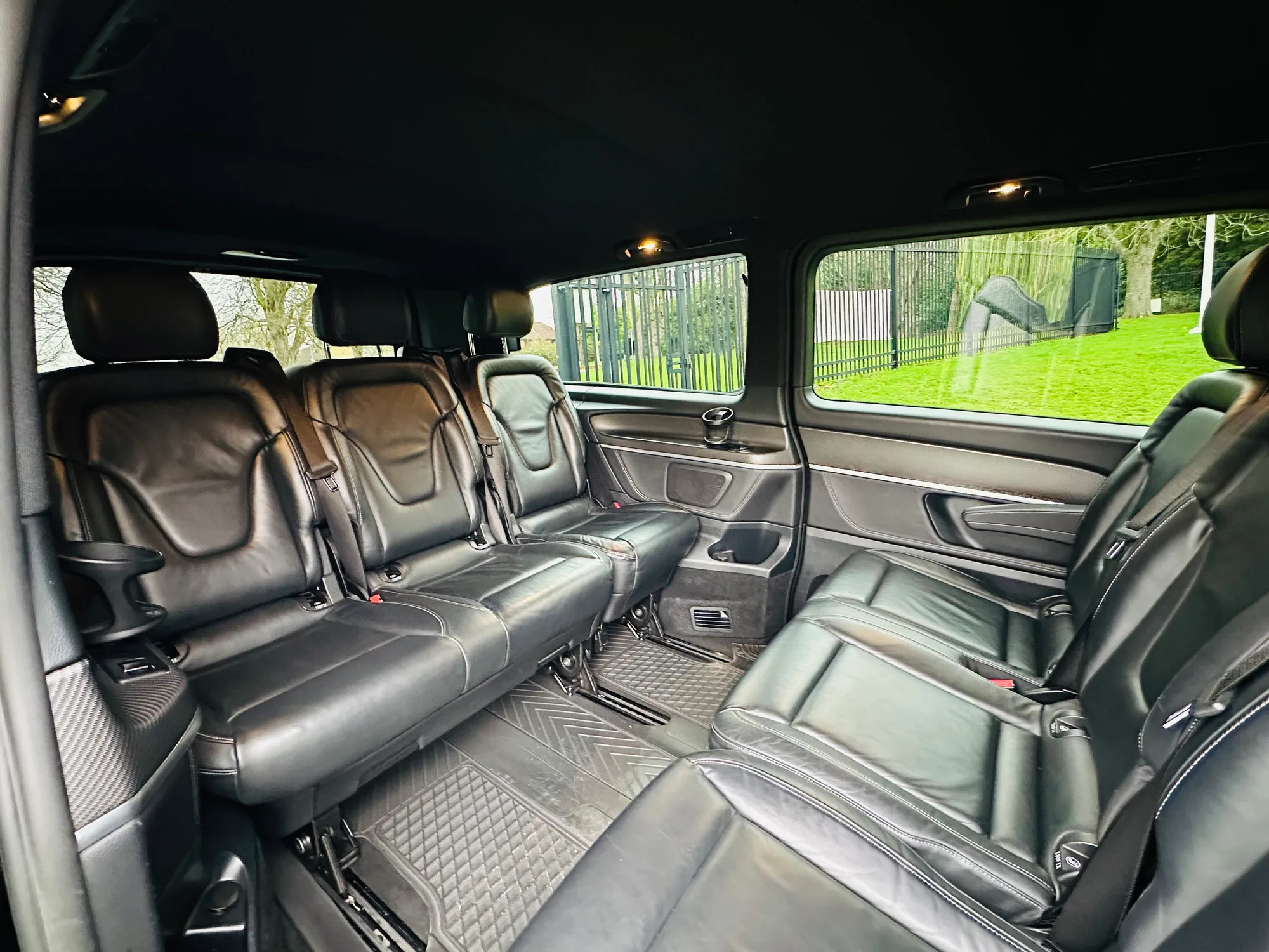 Mercedes V Class thumbnail 16